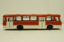 Лиаз-677М, красный/белый, Советский Автобус 1:43