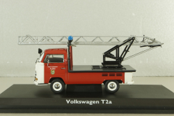 Volkswagen T2a Feuerwehr mit Drehleiter  03341, Schuco 1:43