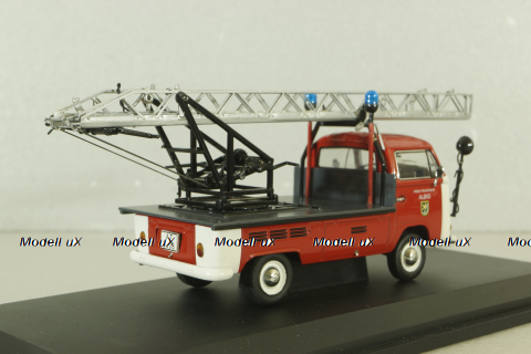 Volkswagen T2a Feuerwehr mit Drehleiter, red, 03341, Schuco 1:43