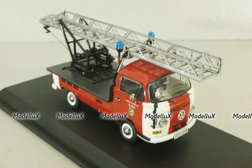 Volkswagen T2a Feuerwehr mit Drehleiter, red, 03341, Schuco 1:43