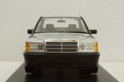Mercedes 190E (W201) 1982 Silver, 155037004, Minichamps 1:18