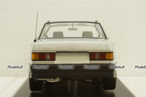 Mercedes 190E (W201) 1982 Silver, 155037004, Minichamps 1:18