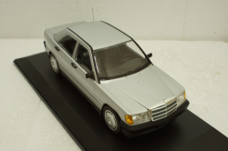 Mercedes 190E (W201) 1982 Silver, 155037004, Minichamps 1:18