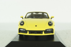 Porsche 911 (992) Turbo S Cabriolet 2019 Yellow, 410069484, Minichamps 1:43 Уценка!