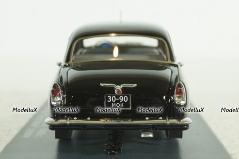 ГАЗ-23Б Волга 1968г. из к/ф "Мертвый сезон", 43421, NEO 1:43