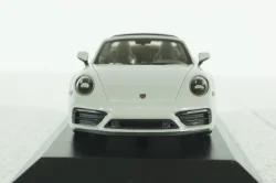 Porsche 911 (992) Targa 4 GTS 2022 Chalk, 410061061, Minichamps 1:43