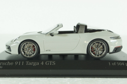 Porsche 911 (992) Targa 4 GTS 2022 Chalk, 410061061, Minichamps 1:43