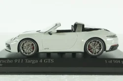 Porsche 911 (992) Targa 4 GTS 2022 Chalk, 410061061, Minichamps 1:43