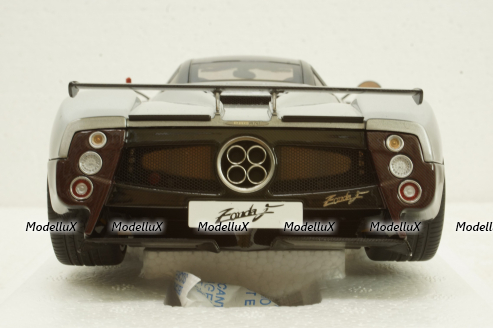 Pagani Zonda F, 2005, Grigio Mercurio, ALM854111, Almost Real 1:18