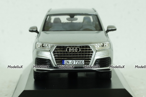 Audi Q7 S Line 2015, silver, 5011407613, Spark 1:43