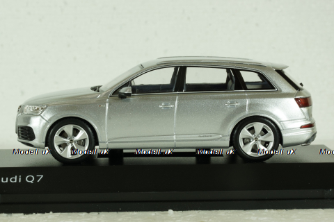 Audi Q7 S Line 2015, silver, 5011407613, Spark 1:43