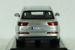 Audi Q7 S Line 2015, silver, 5011407613, Spark 1:43