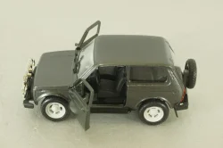 Ваз-21213 4х4, "мокрый асфальт" , Агат 1:43