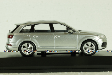 Audi Q7 S Line 2015, silver, 5011407613, Spark 1:43