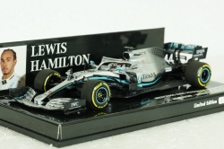 MERCEDES-AMG PETRONAS W10 EQ POWER, HAMILTON 1ST BAHRAIN GP 2019, 413190244, Minichamps 1:43