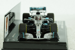 MERCEDES-AMG PETRONAS W10 EQ POWER, HAMILTON 1ST BAHRAIN GP 2019, 413190244, Minichamps 1:43