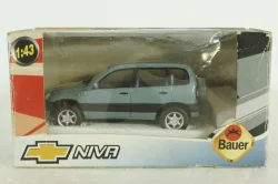 Chevrolet Niva, серо-голубой, Cararama 1:43
