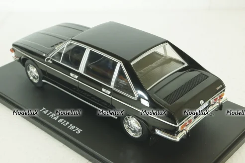 Tatra 613, 1975, black,  Hachette 1:24  Выпуск №36 С журналом!