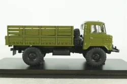 ГАЗ-66 4х4 бортовой 1964, хаки, SSM1007, SSM 1:43