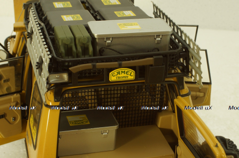 Land Rover Discovery Series I 5-door Camel Trophy Kalimantan 1996, dirty version,  ALM810411, Almost Real 1:18