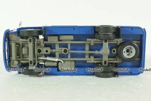 Ebro E-95 Truck Portabottiglie Mahou 2-assi 1976, Camiones y Autobuses, Salvat 1:43