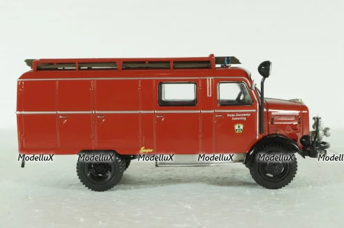 Borgward LF8 Truck 1958  Fire Engine, Camions de Pompiers, Hachette 1:43