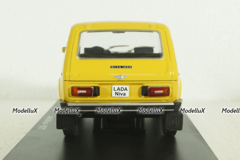Ваз-2121 Нива, Lada 1600, 4x4, 1977, желтая, Hachette 1:24 Выпуск №7 С журналом!