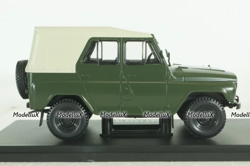 Уаз-469Б, 1972, хаки, Hachette 1:24 Выпуск №33 С журналом!