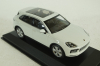 Porsche Cayenne, white, 2017, 410066302, Minichamps 1:43