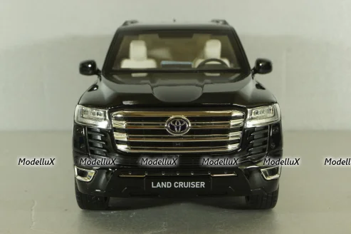 Toyota Land Cruiser 300 2021, black, C0852, Che Zhi 1:18