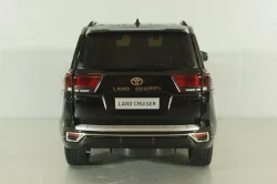 Toyota Land Cruiser 300 2021, black, C0852, Che Zhi 1:18