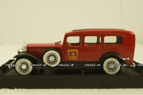 Cadillac Van , Boston Fire Department, Solido 1:43