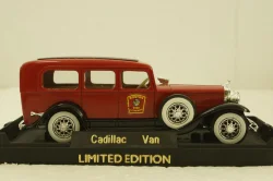 Cadillac Van , Boston Fire Department, Solido 1:43