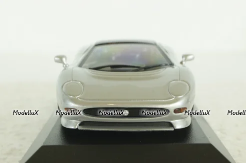 Jaguar XJ 220 1991 silver, 940102221, Maxichamps 1:43