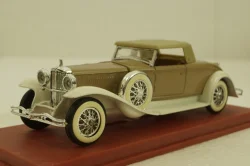 Duesenberg J, beige, Solido 1:43
