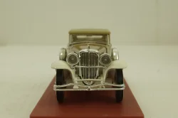 Duesenberg J, beige, Solido 1:43