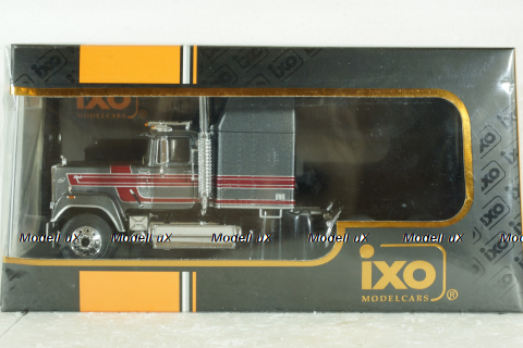 Mack Superliner Magnum 1985,  metallic-grey, TR187, IXO 1:43  