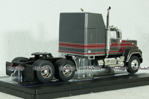 Mack Superliner Magnum 1985,  metallic-grey, TR187, IXO 1:43  