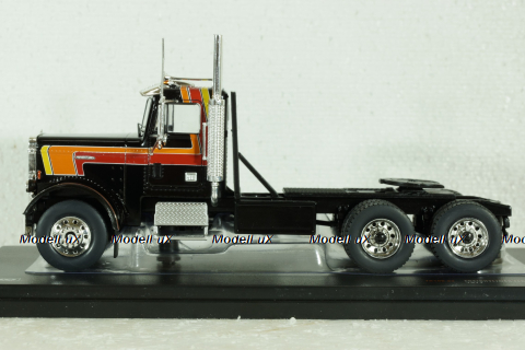 Freightliner FLC 120 64 T 1977, black, TR186, IXO 1:43