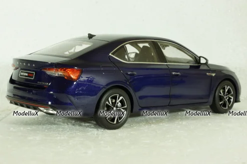 Skoda Octavia PRO (A8) 2021, Blue, Paudi 1:18 Без коробки!