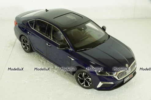 Skoda Octavia PRO (A8) 2021, Blue, Paudi 1:18 Без коробки!