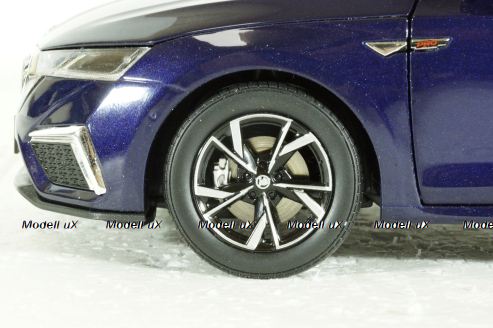 Skoda Octavia PRO (A8) 2021, Blue, Paudi 1:18 Без коробки!