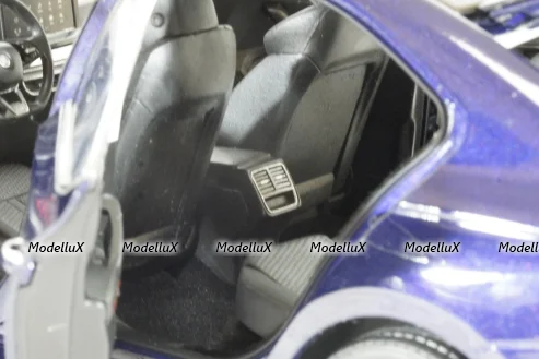 Skoda Octavia PRO (A8) 2021, Blue, Paudi 1:18 Без коробки!
