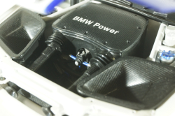 BMW M3 GTR (E46) Le Mans #42 2001 Minichamps 1:18