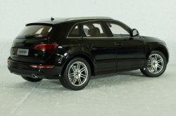 Audi Q5 (8P) 2008, black, Paudi 1:18