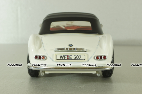 BMW 507 cabriolet 1956, white, Revell 1:18