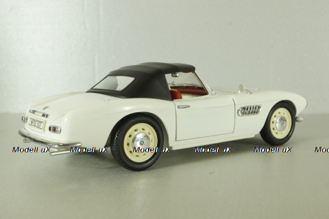 BMW 507 cabriolet 1956, white, Revell 1:18