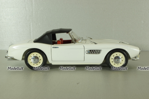 BMW 507 cabriolet 1956, white, Revell 1:18