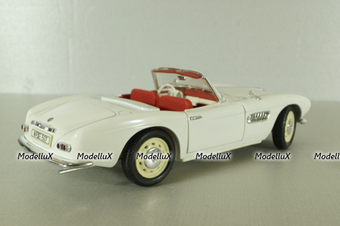 BMW 507 cabriolet 1956, white, Revell 1:18