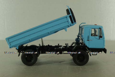 КАЗ-4540 самосвал 4х4, синий, Автоистория 1:43